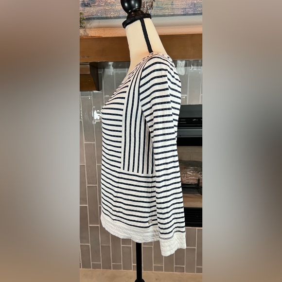 T by Talbots stripped long sleeve sweatshirt size small - Picture 3 of 4